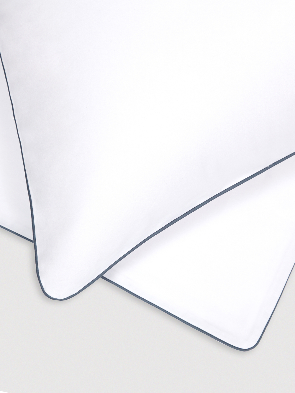 Постельное белье 2 спальное евро макси Сlaire&Caroll Lune белое с зеленым кантом