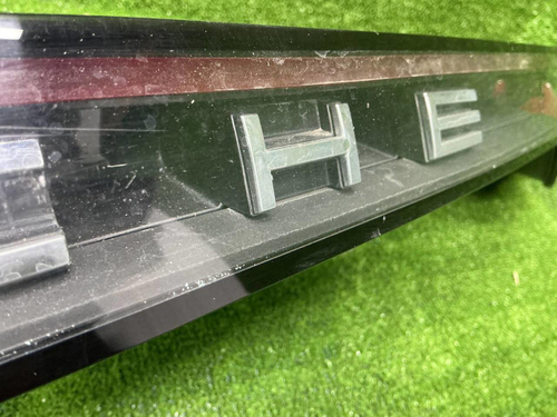 Фонарь крышки багажника Porsche Cayenne 3 (17-23)