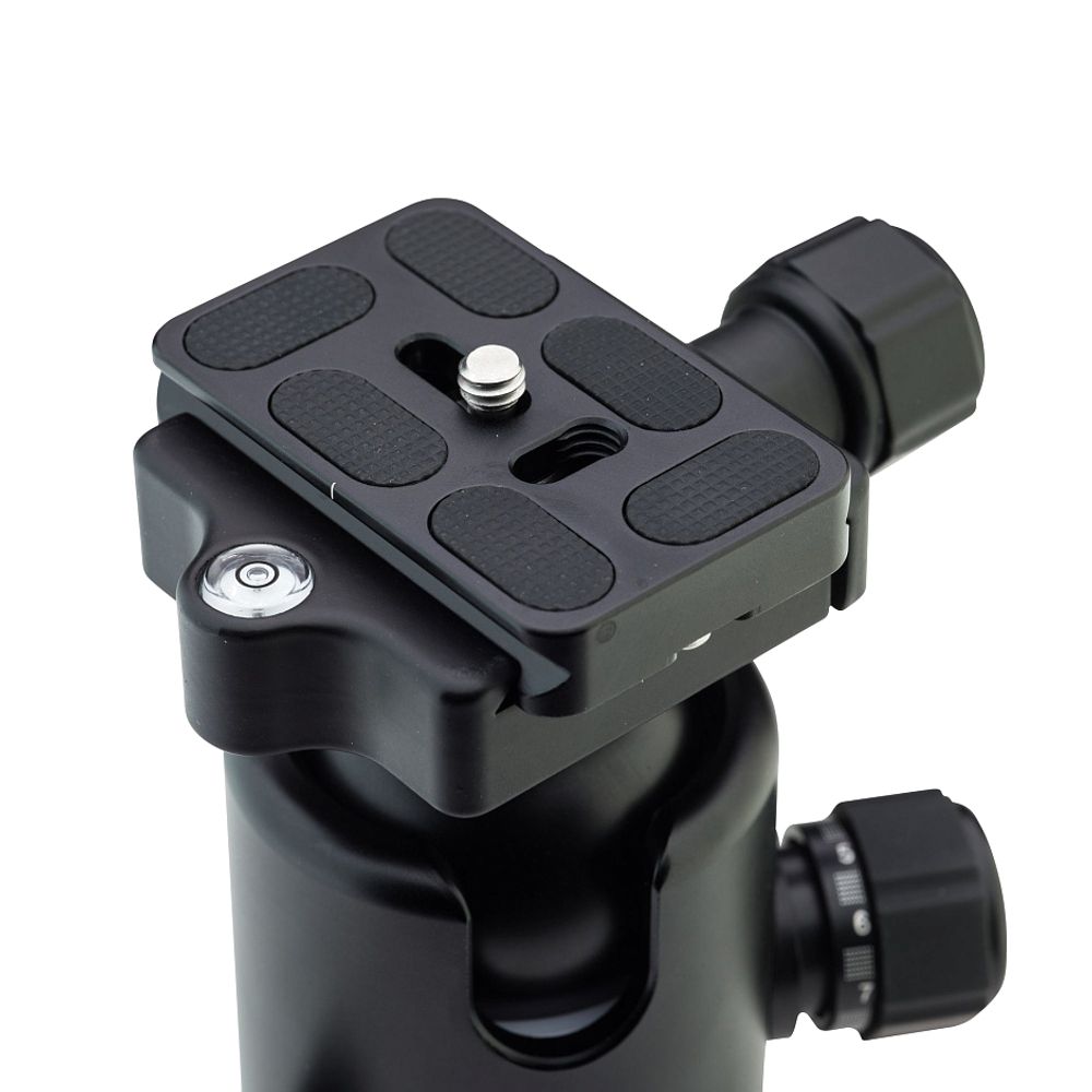 Шаровая штативная головка Benro B4