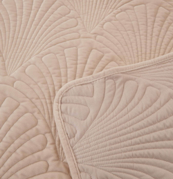 Покрывало 240x260 Sofi De MarkO Ариэль светло-бежевое
