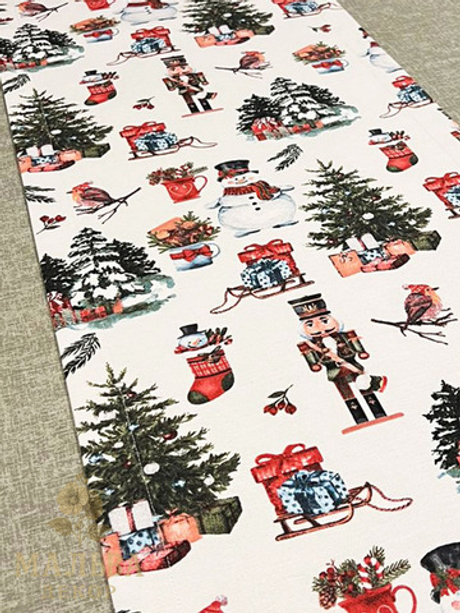 Декоративная дорожка на стол "Новый год" 140х40 см из ткани Duck