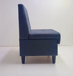 Стильный компактный диван Фабрики ОНИКС из практичного и износостойкого материала с оригинальным дизайном, вместительным ящиком для хранения, мягким наполнителем для дома, дачи и офиса