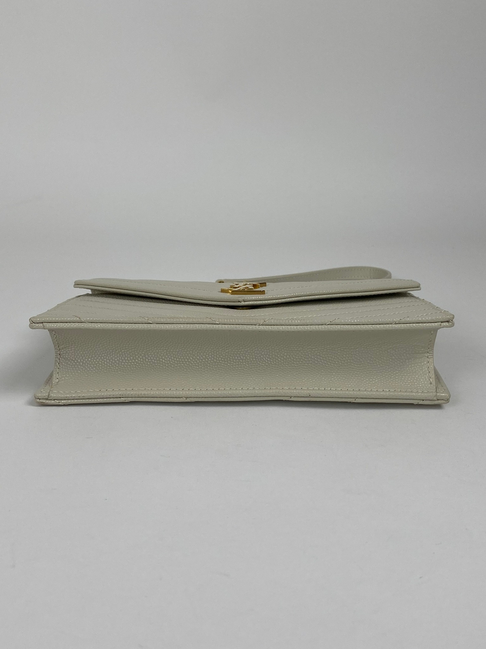 Сумка Saint Laurent Monogram Envelope