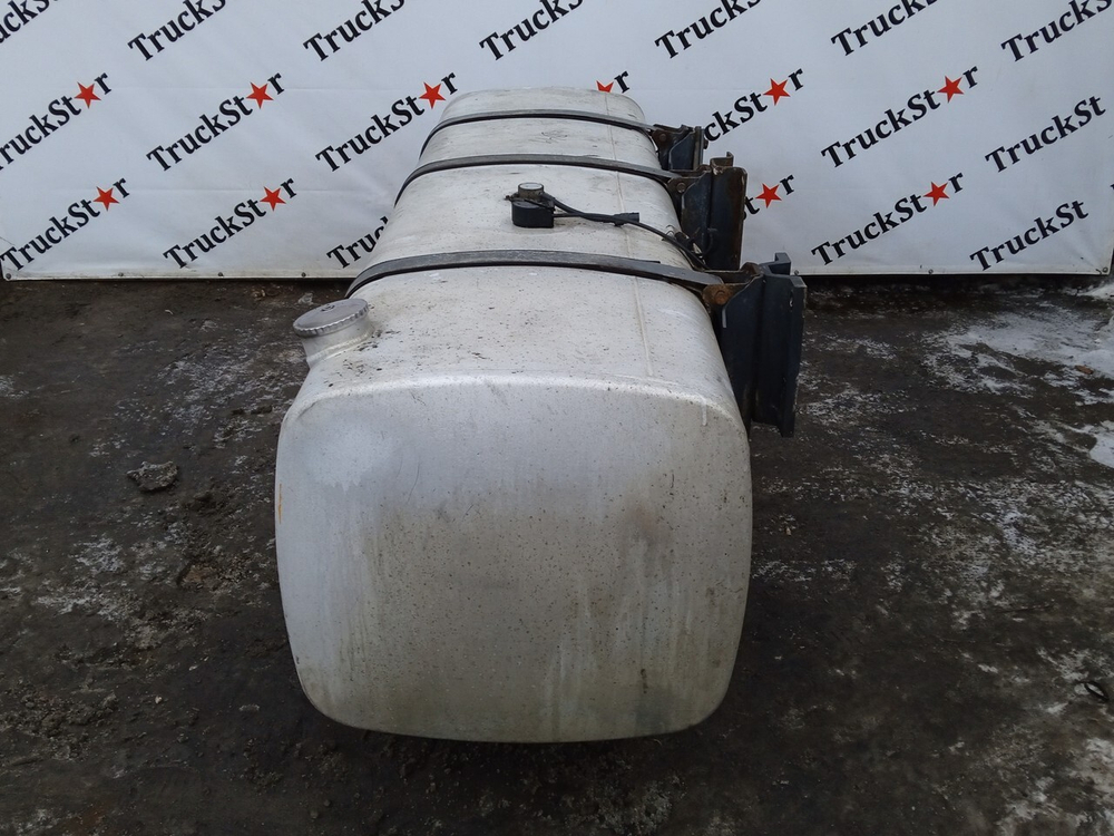 Бак топливный 850L