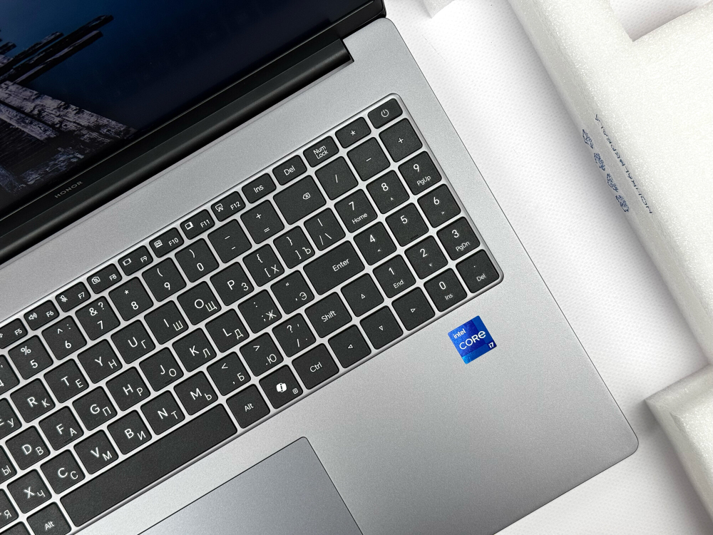Новый ноутбук Honor Magicbook X16 / Intel Core i7-13620H / 16GB / 1TB / FullHD / Win11 / Русско-Английская клавиатура