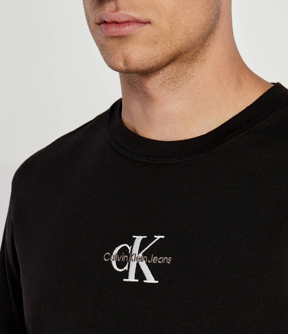 Футболка CALVIN KLEIN JEANS - черный(J30J325649)