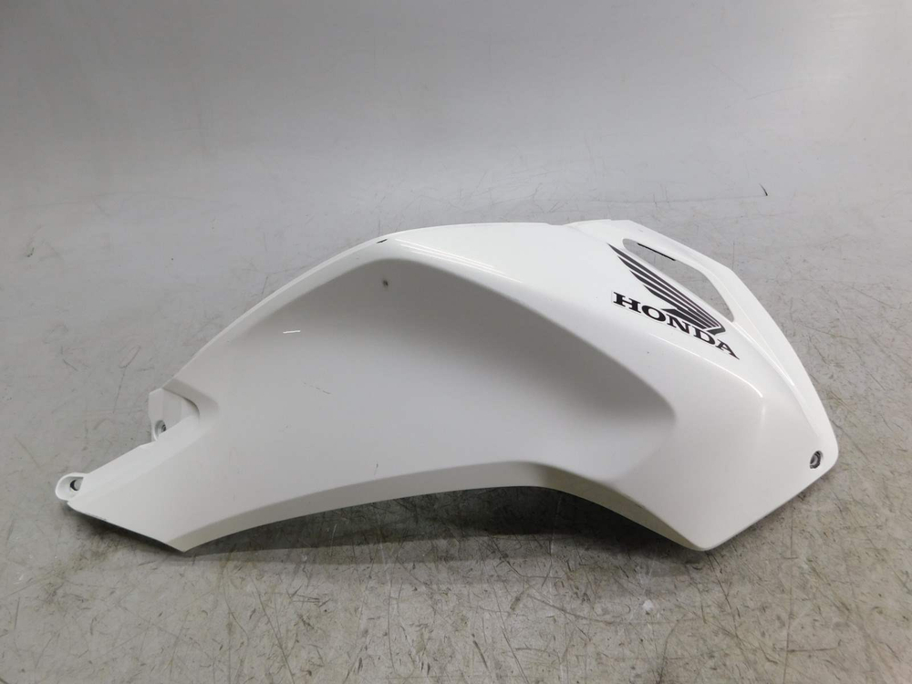 Пластик боковой правый Honda NC700S RC61 64201-MGS-D100