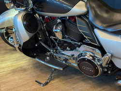 Harley-Davidson CVO Street Glide