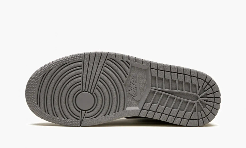 Air Jordan 1 Mid WMNS "Cement Grey"