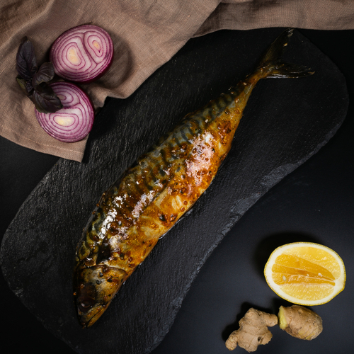 Скумбрия в маринаде Терияки с томатами