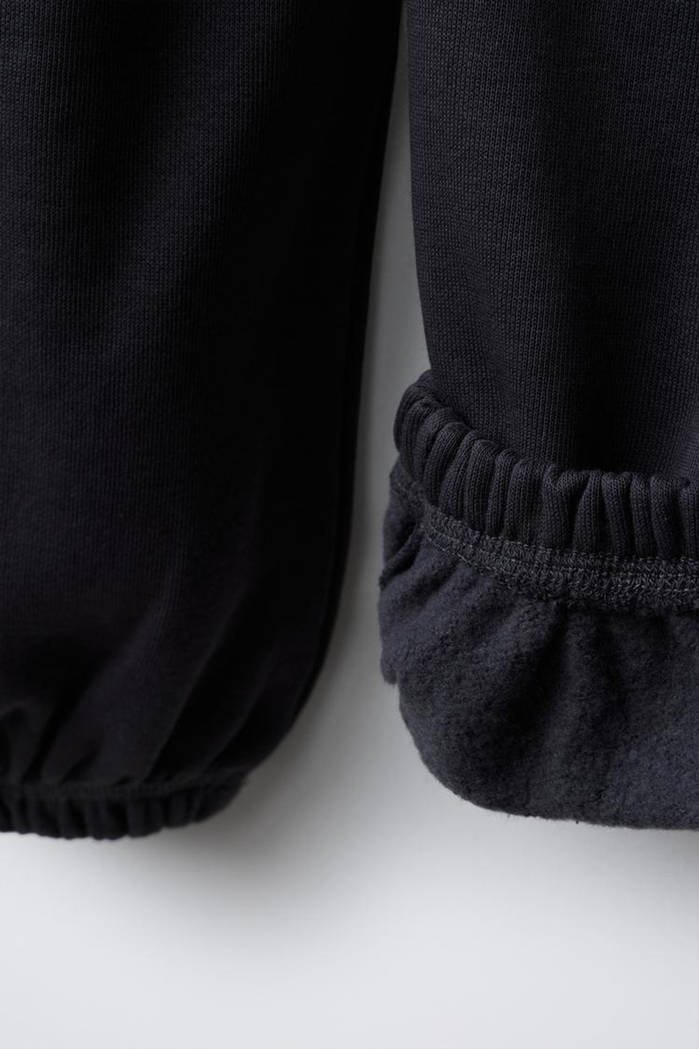 ZARA ФЛИСОВЫЕ БРЮКИ BALLOON С НАДПИСЬЮ, АНТРАЦИТОВО-СЕРЫЙ