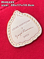 Louis Vuitton Dauphine MM
