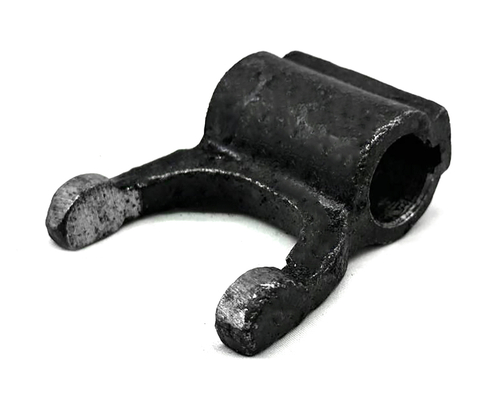 Вилка выключения сцепления 220, 224