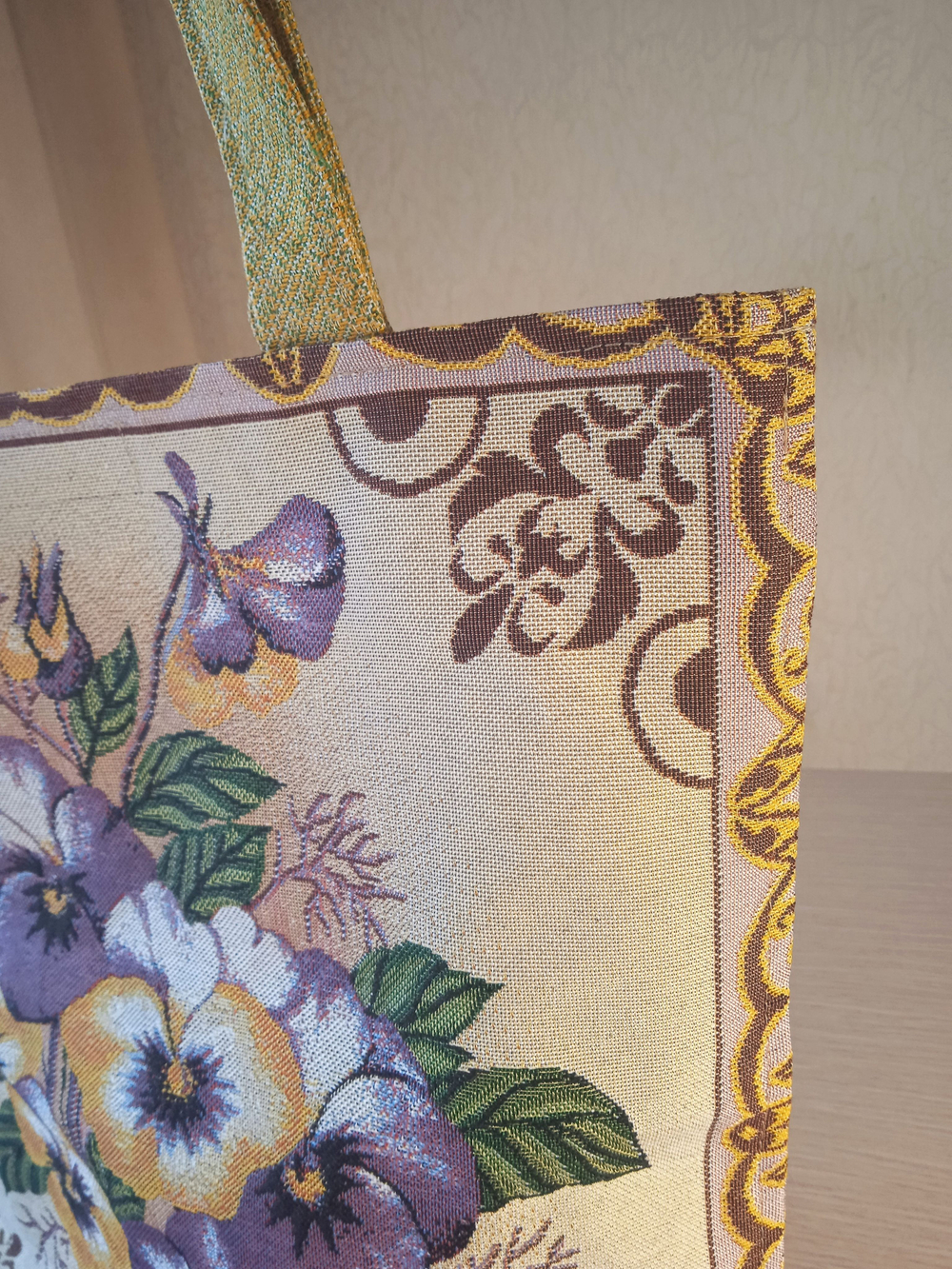 Гобеленовая сумка Виолы (39х39х12)