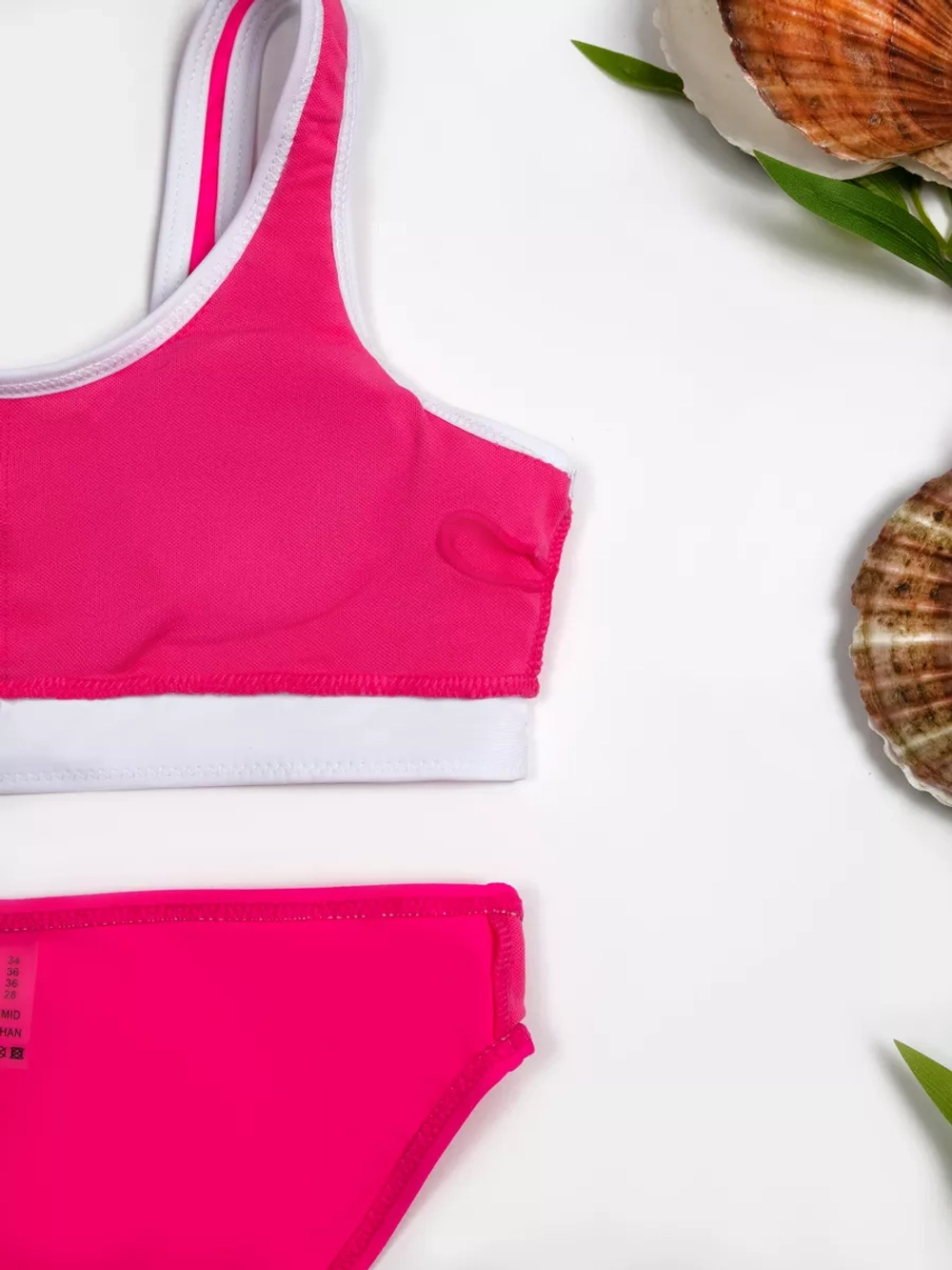 купальник раздельный спортивный 3 в 1 с шортами и топом