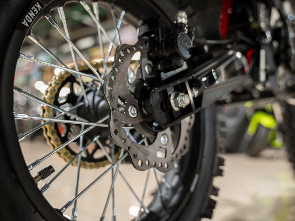 Мотоцикл OXO Shadow 150 PITBIKE