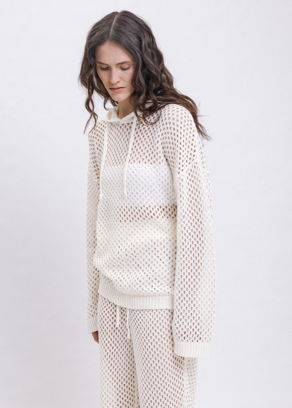 Джемпер с капюшоном DEA