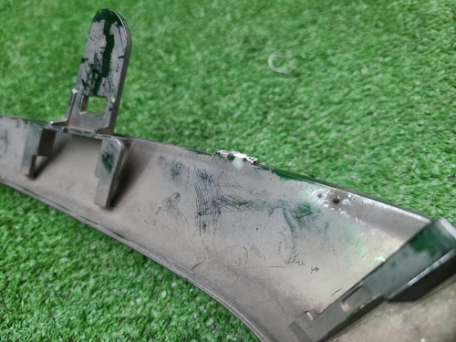 Молдинг переднего бампера Toyota Camry xv70 20-24