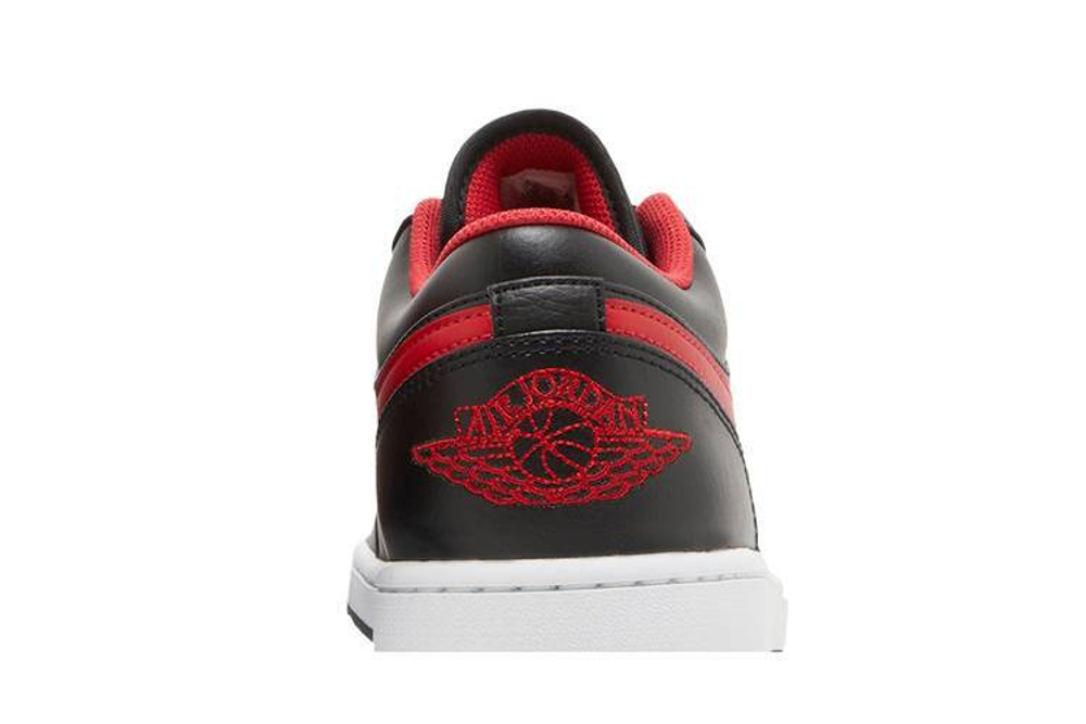 Кроссовки Jordan Air Jordan 1 Low "White Toe"