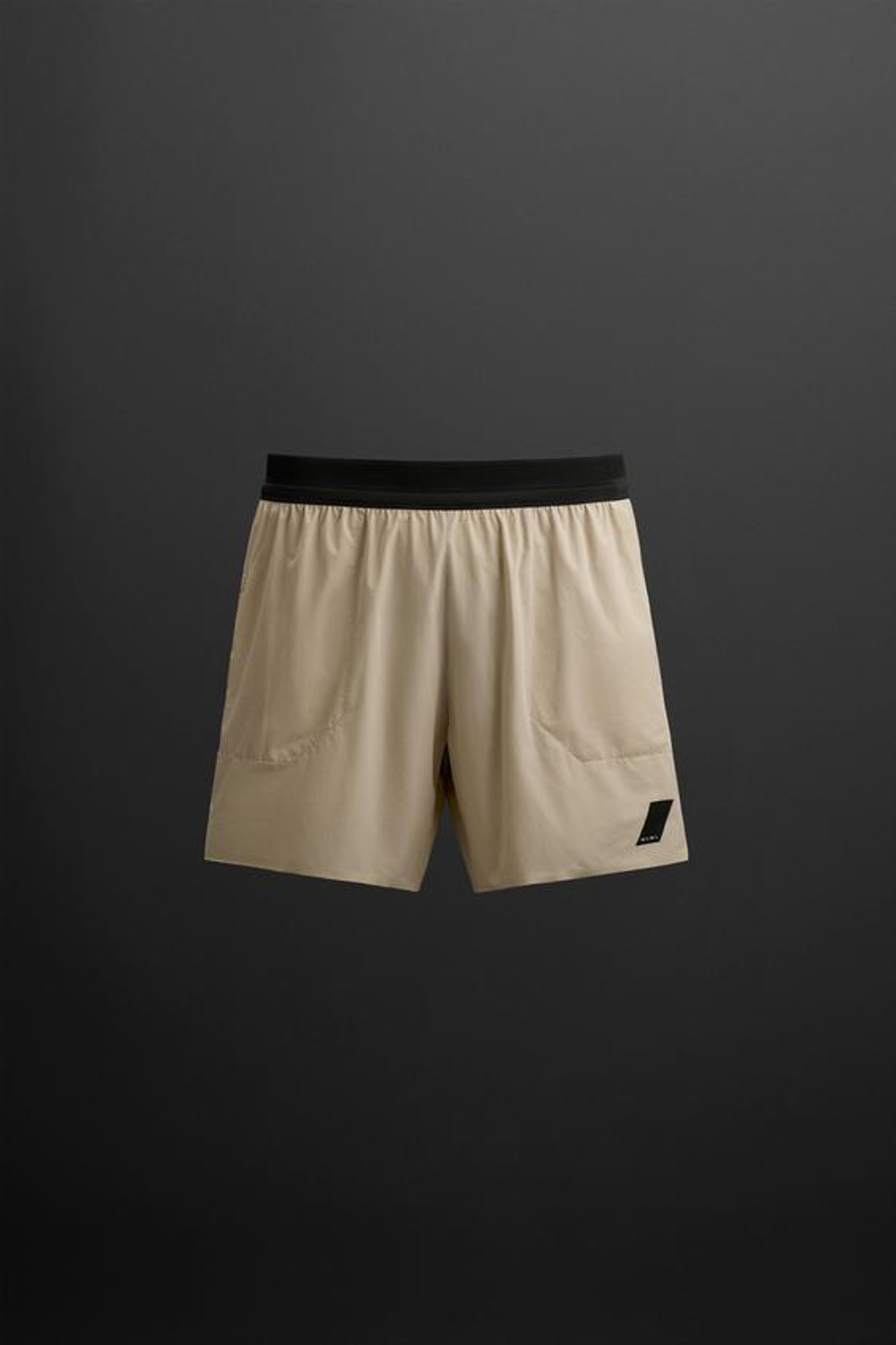 ZARA СПОРТИВНЫЕ ШОРТЫ В СТИЛЕ КОЛОР-БЛОК, ЖЕЛТОВАТО-БЕЛЫЙ