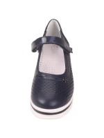 Туфли школьные для девочки внутри кожа.