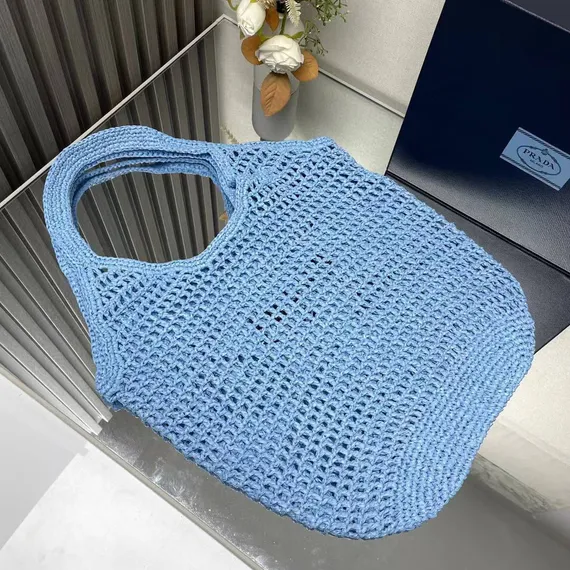 Женская сумка-тоут PRADA RAFFIA