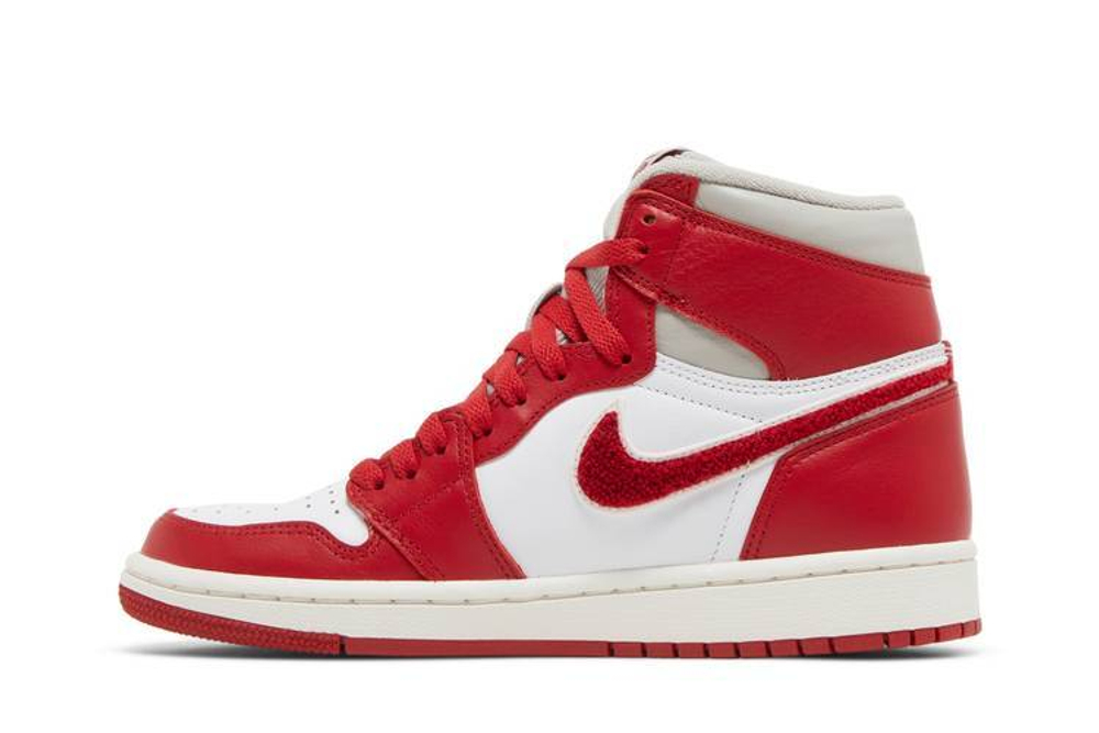 Кроссовки Jordan Air Jordan 1 Retro High Og "Newstalgia Chenille" (Женская размерная сетка)