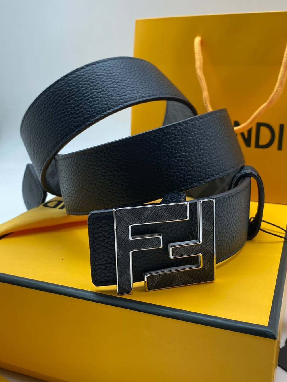 Ремень Fendi