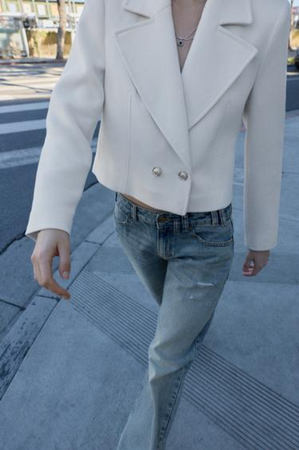 Круазé короткий блейзер - ZARA