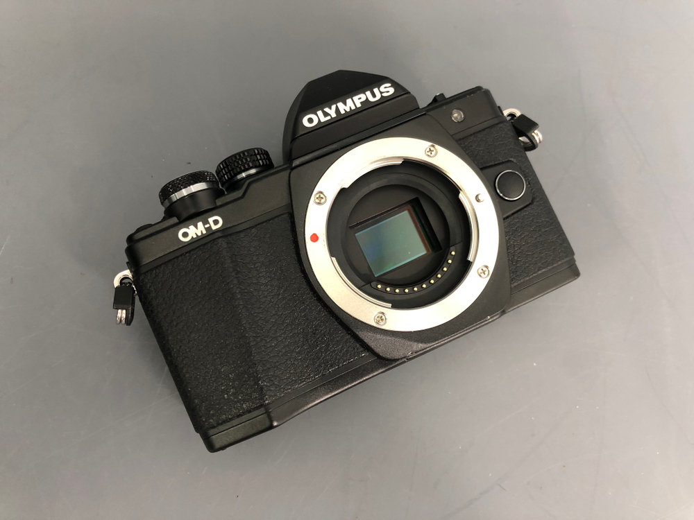 Olympus OM-D E-M10 Mark II kit 14-42mm