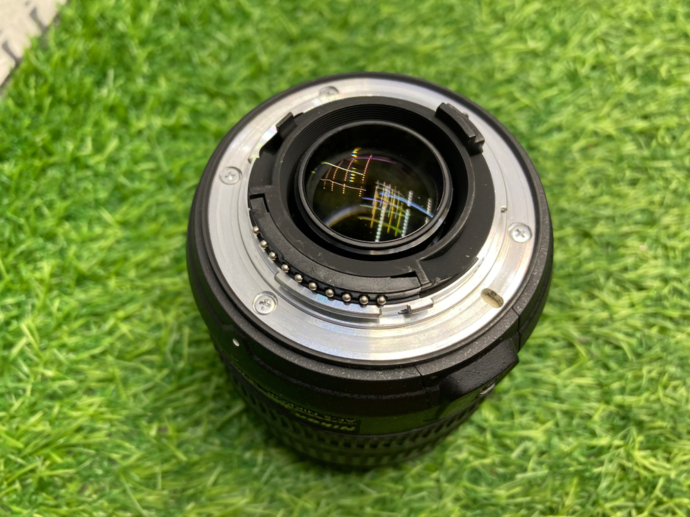 Nikon 18-70mm 3.5-4.5G ED-IF AF-S DX Zoom Nikkor