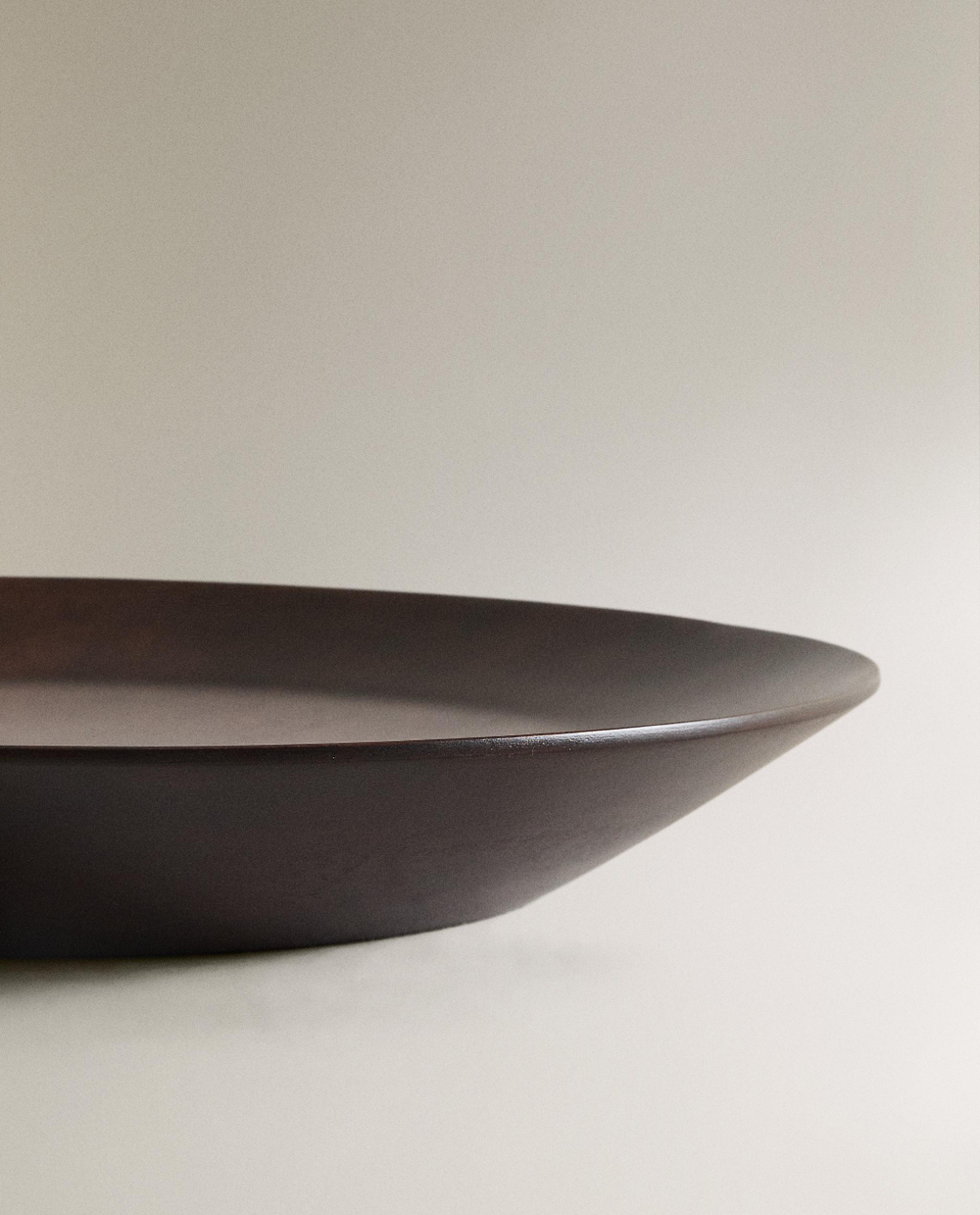 Zara Home сервировочное блюдо из дерева, цвет коричневый, 38 см