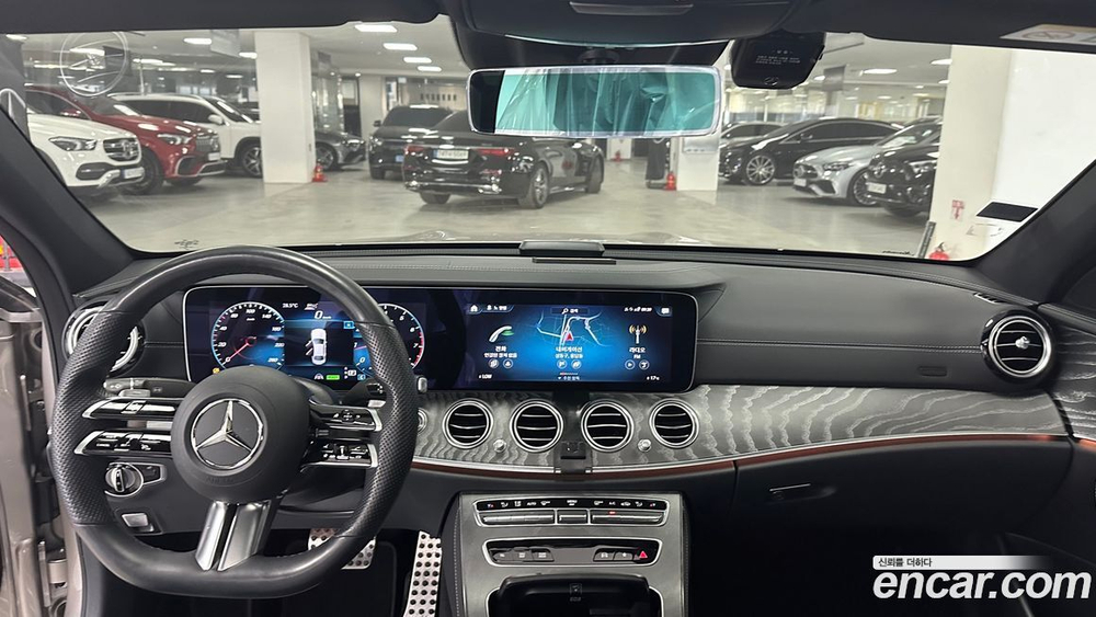 Mercedes-Benz E-Class W213 E350 4MATIC AMG Line (05.2022)