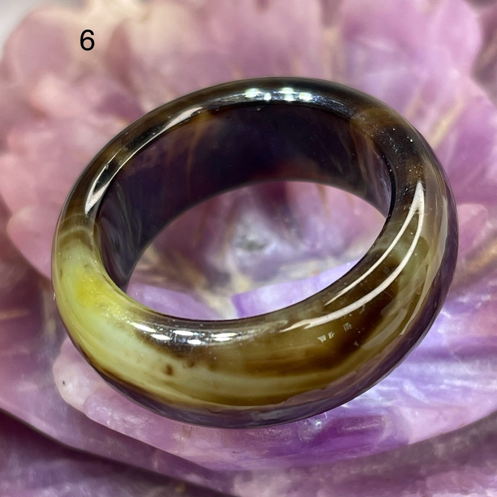 43886 Агат шоколадный Кольцо широкое 8-9мм 18-19размер