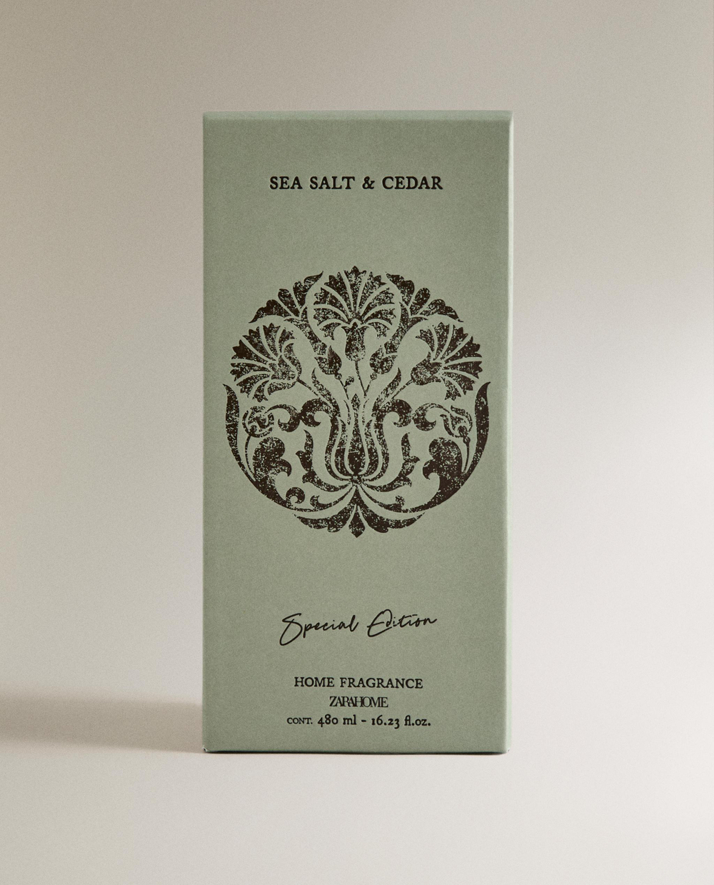 Zara Home Аромадиффузор Sea Salt & Cedar 480 мл, тростниковые палочки микадо, аромат древесный, Коричневый