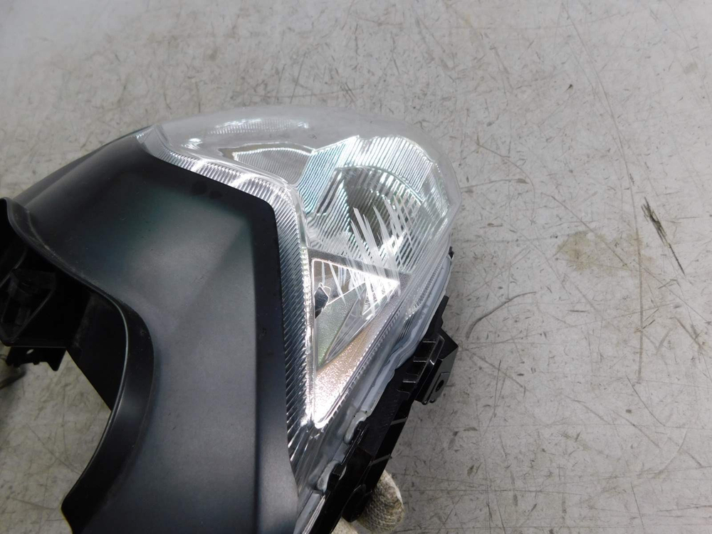 фара Suzuki Gixxer 150