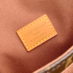 Louis Vuitton Cargo Wearable Wallet