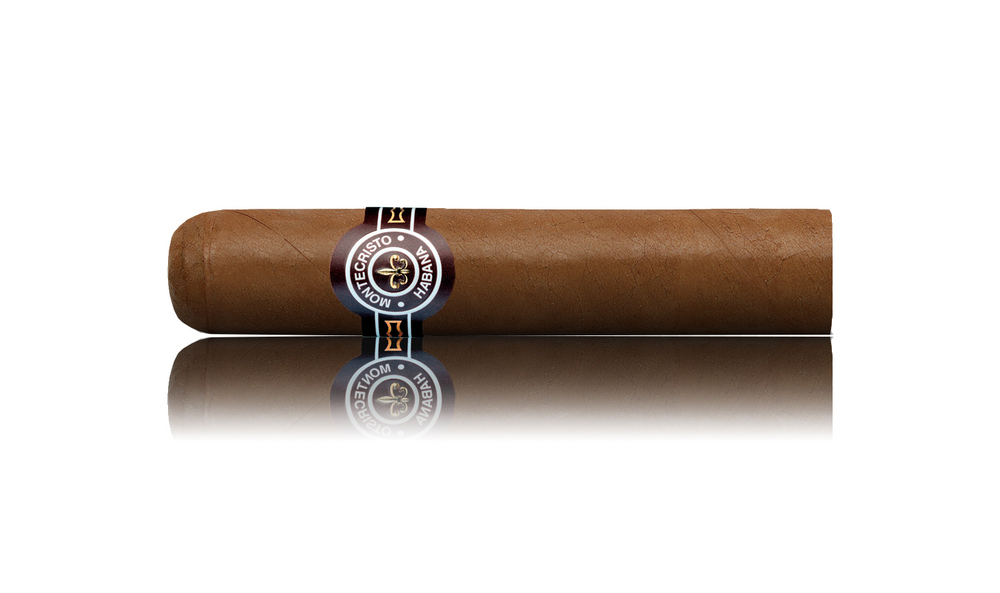 Montecristo Media Corona