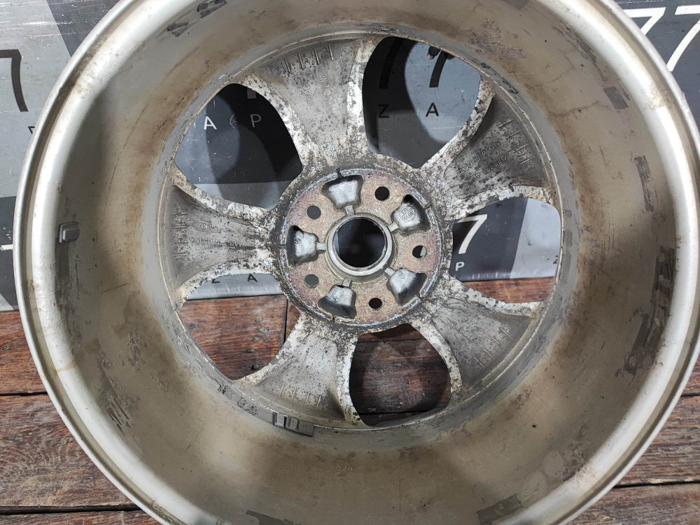 Диск колесный литой R17 Kia Sorento 2 (XM) 09-20 Б/У Оригинал 529102P270