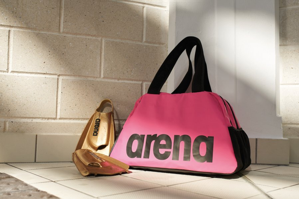 Сумка Arena FAST SHOULDER BAG BIG LOGO Сумка Arena FAST SHOULDER BAG BIG LOGO