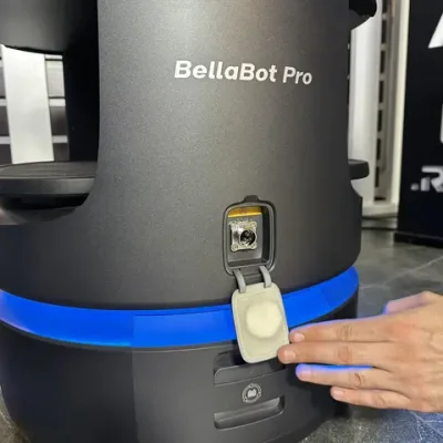 Робот официант PUDU «BellaBot Pro» выставочный экземпляр