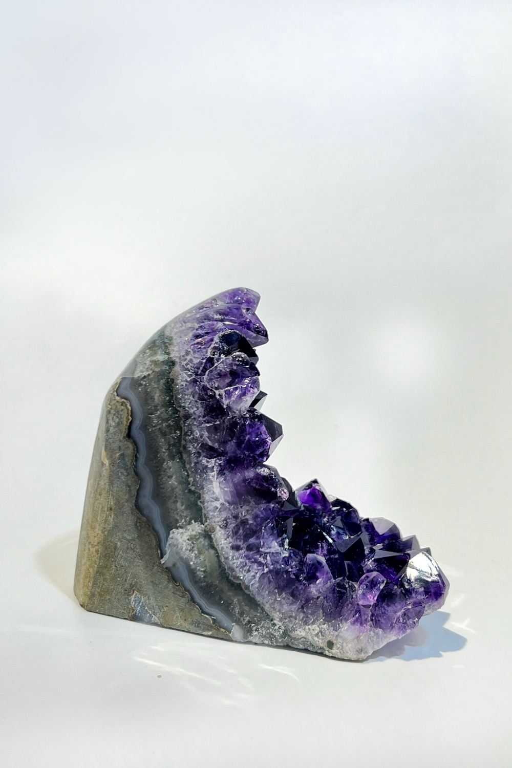 Аметист жеода M