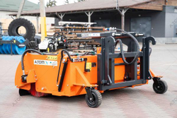 Щетка дорожная на погрузчик, с прибордюрной щеткой - AТOM 2500