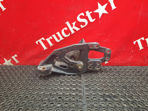 Кронштейн рессоры передней правый