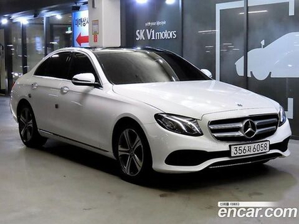 Mercedes-Benz E-Class W213 E300 Avangarde (10.2019)