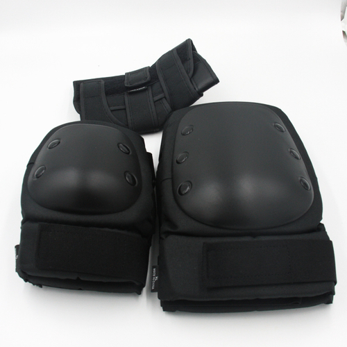 Наколенники/налокотники Eagle AC660 черные  M