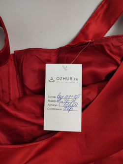 Платье ярко-красное открытое 46-48 размер