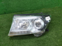 Битая Фара левая Toyota Land Cruiser 200 (2012-2015) ксенон