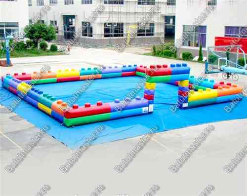 Надувная игровая комната "Лего" размер 7,5*7,5*1,5 м