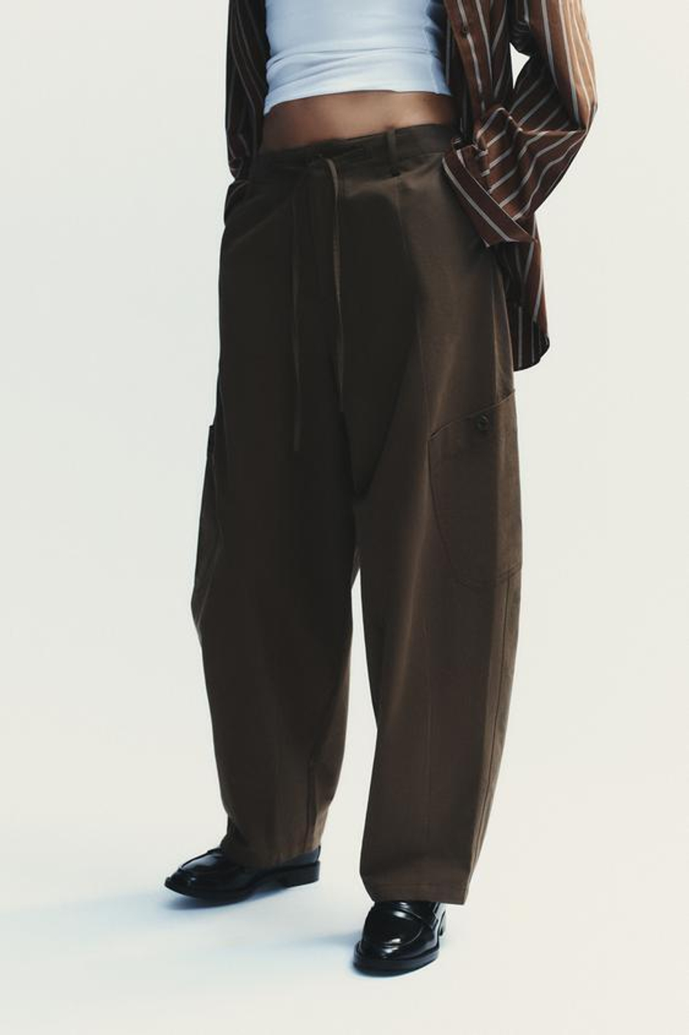 ZARA БРЮКИ-БАЛЛОНЫ КАРГО, КОРИЧНЕВЫЙ